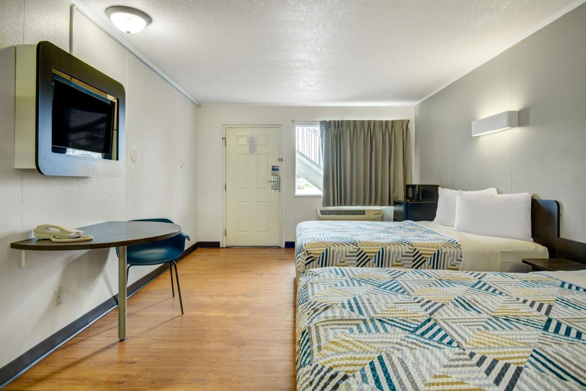 6-lima, Oh Hotel