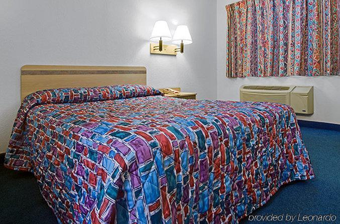 6-lima, Oh Hotel 3*